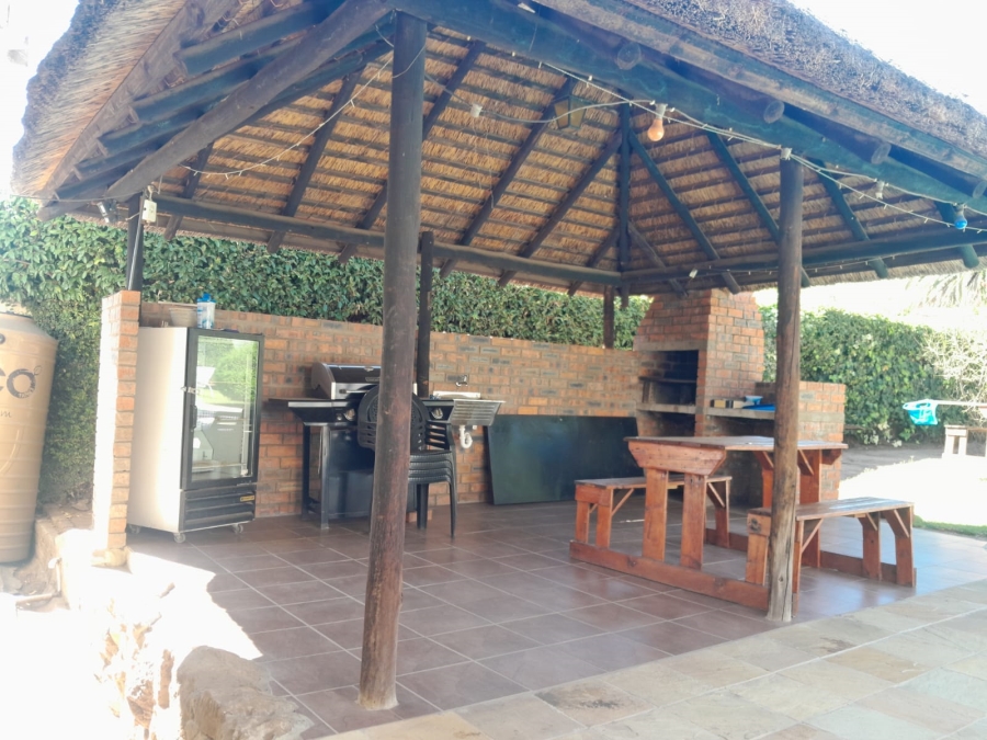 4 Bedroom Property for Sale in Balmoral Eastern Cape